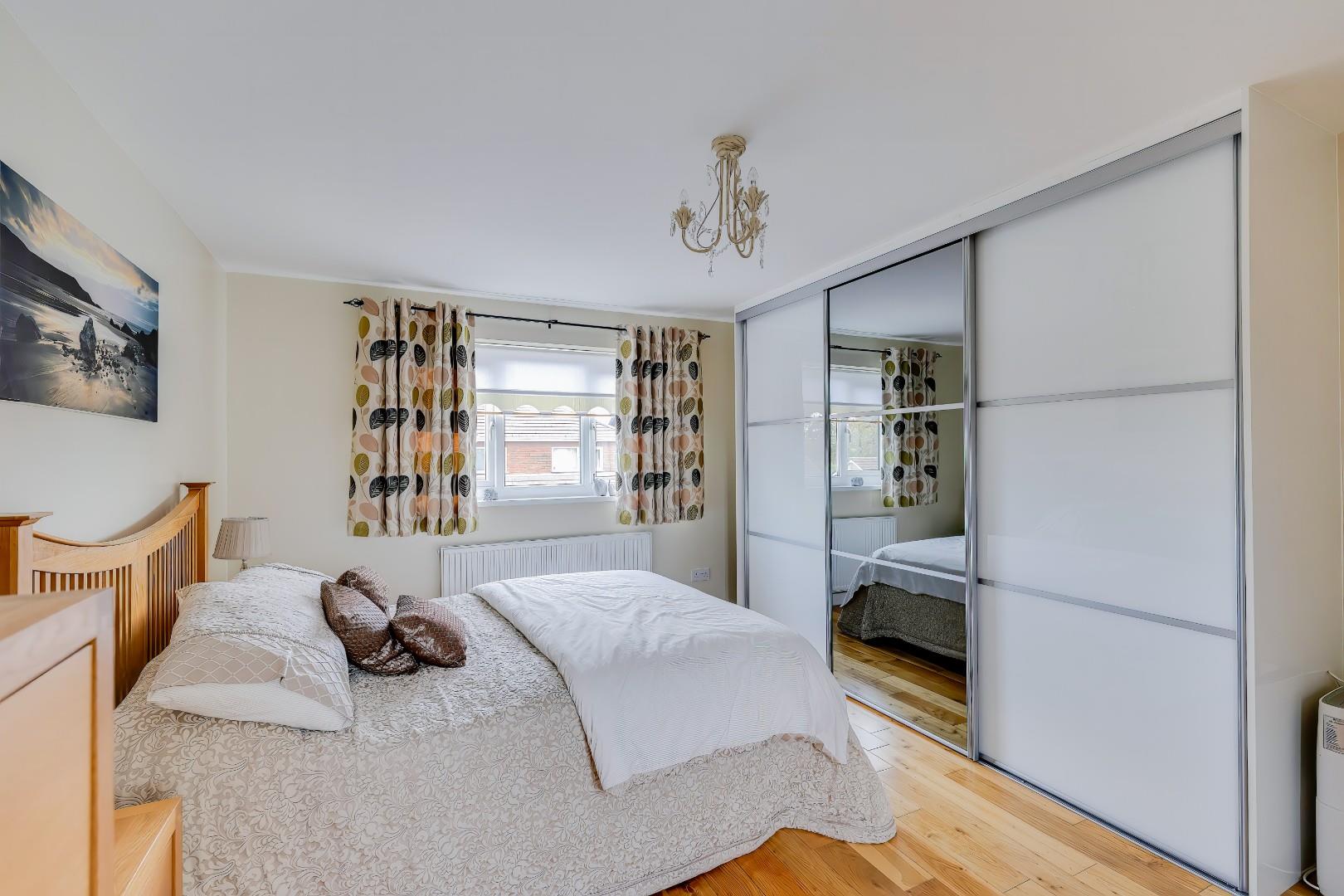 15 Hellas Drive, Barry, CF62 8AW